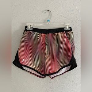 Under Armor heatgear running athletic shorts size small